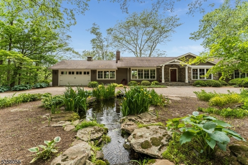 Property Photo: 12 Woodland Rd NJ 08867