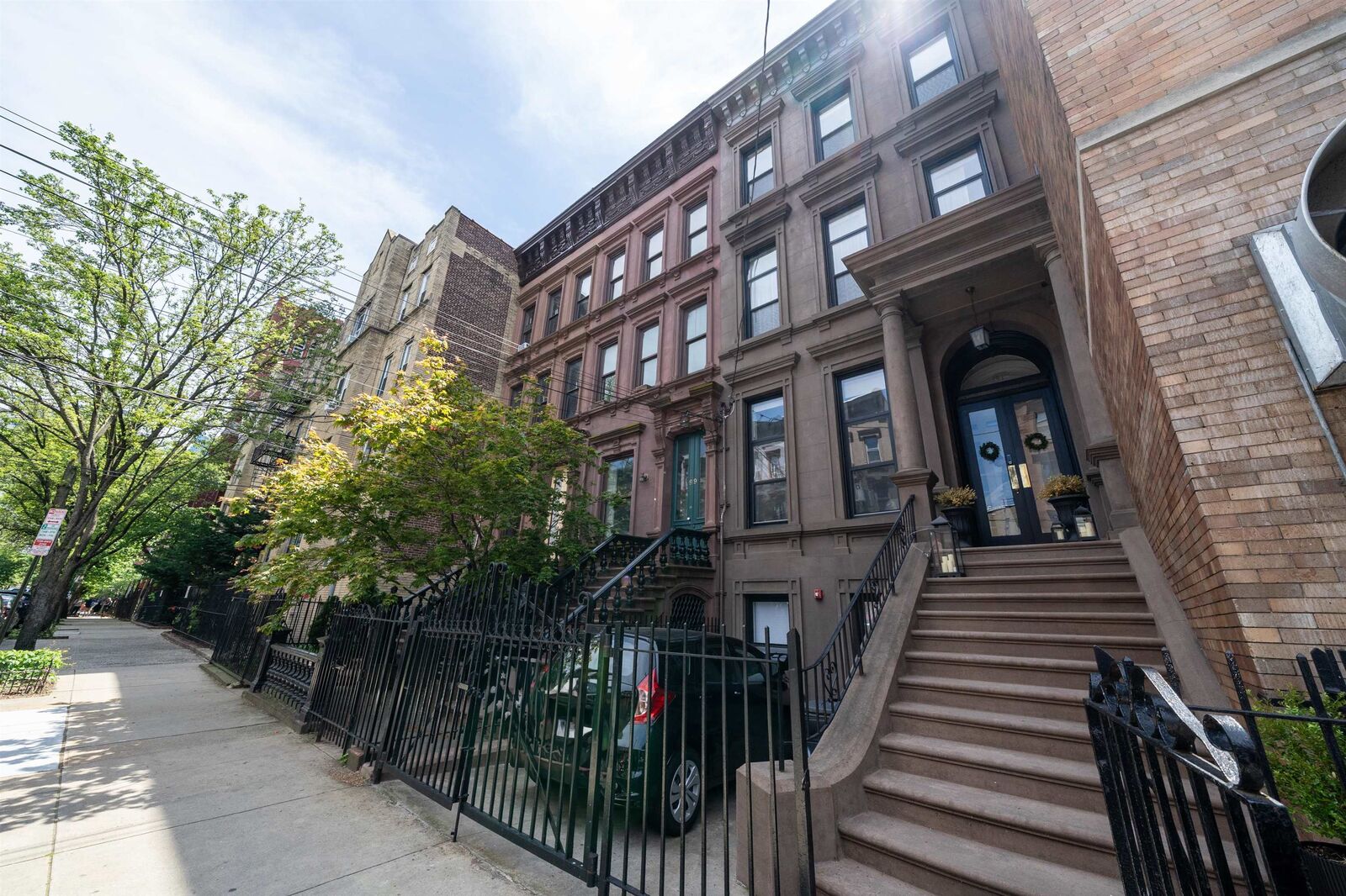Property Photo: 101 Wayne St 4 NJ 07302