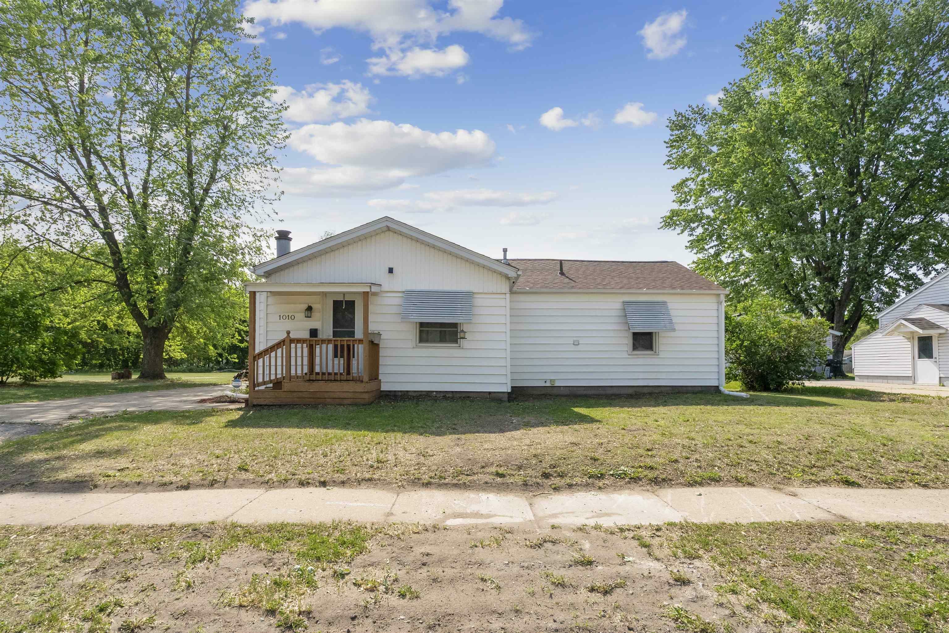 1010 Jones Road  Evansdale IA 50707 photo