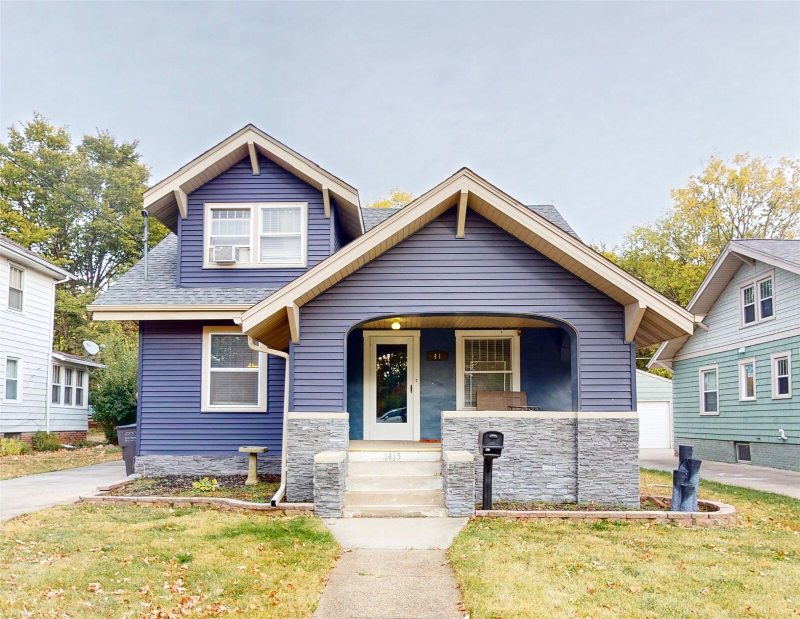 Property Photo: 1415 46th Street IA 50311