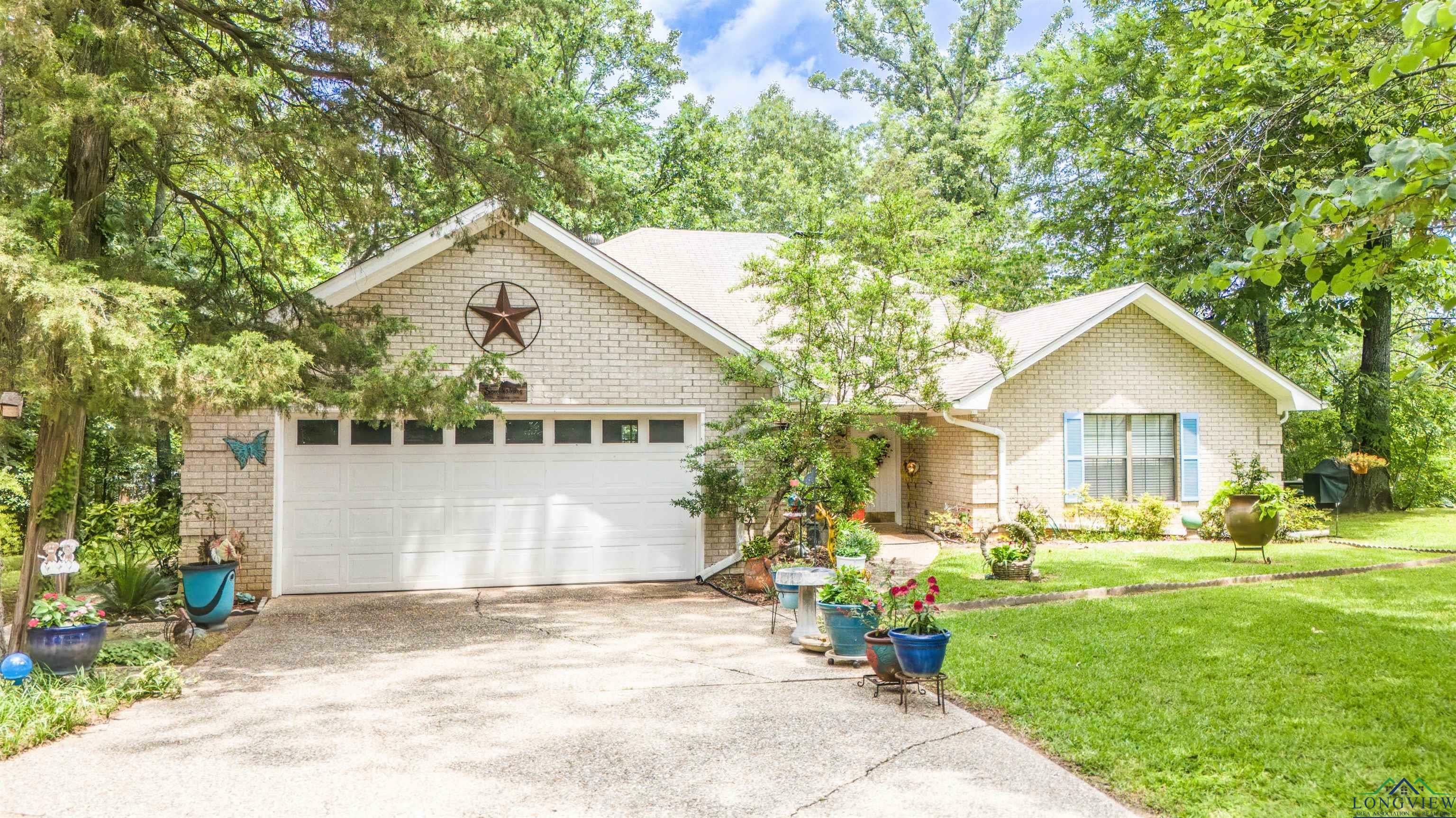 514 Buckeye Hill Rd  Karnack TX 75661 photo