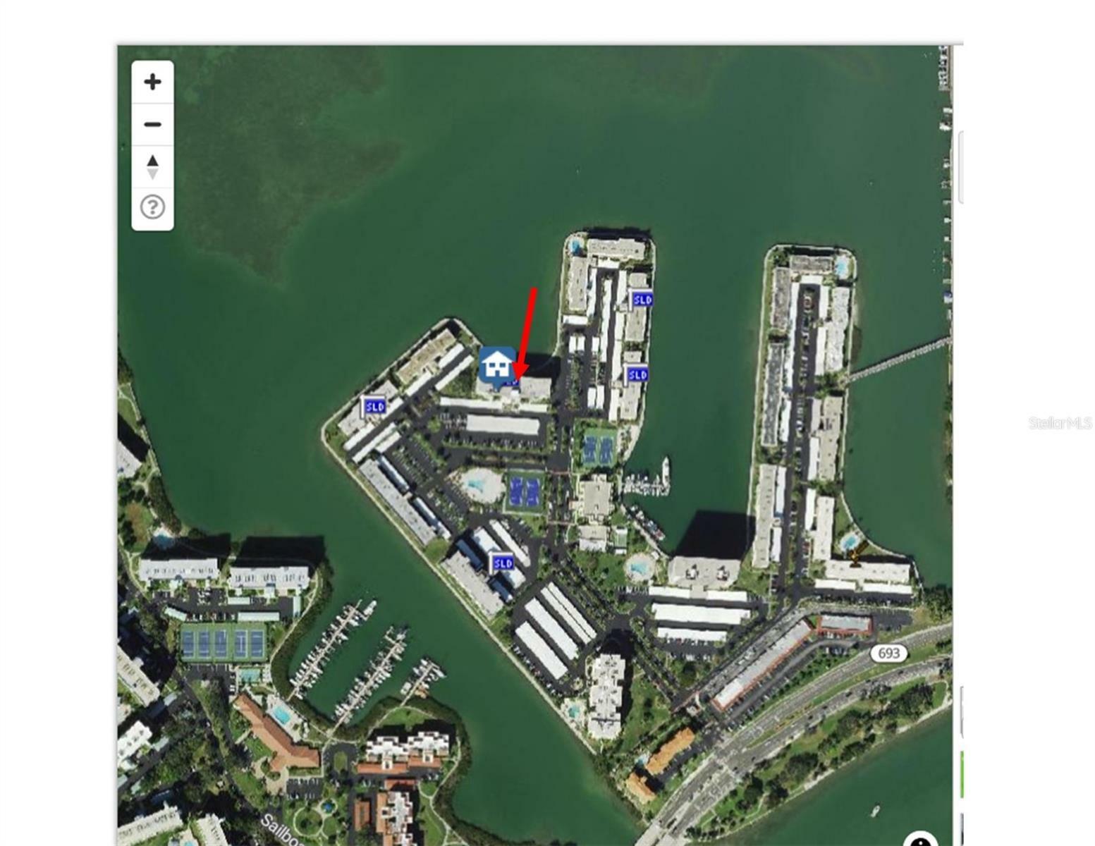 Property Photo: 7700 Sun Island Drive S 402 FL 33707
