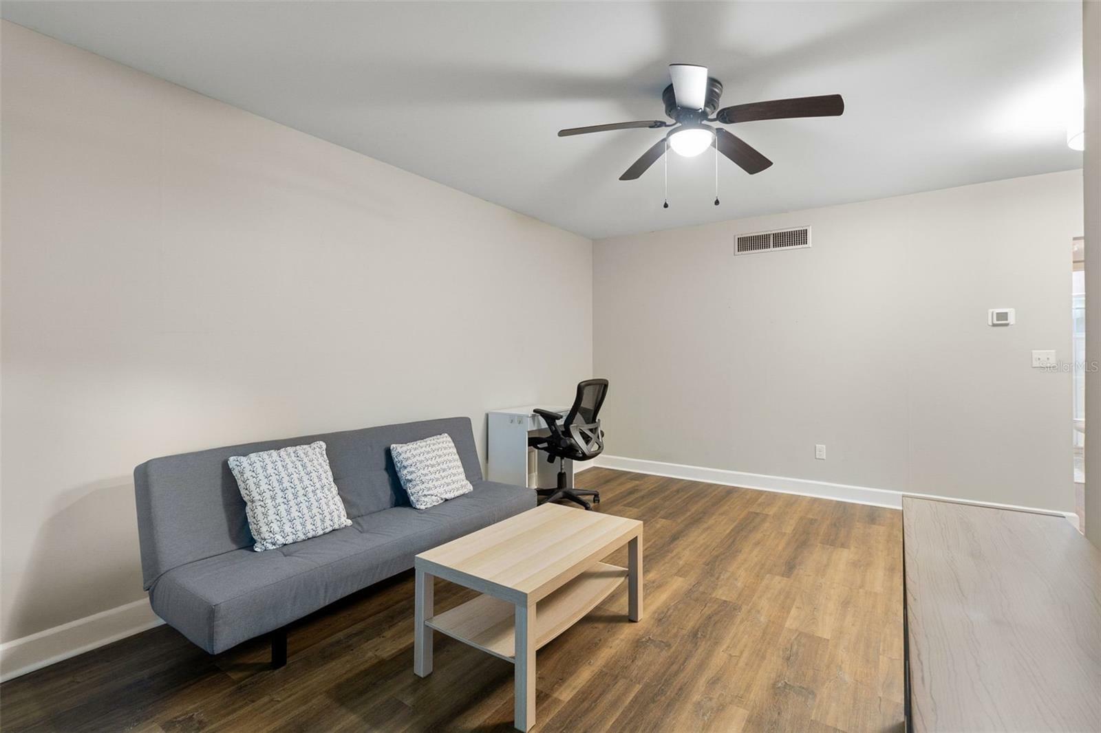 Property Photo: 1140 S Orlando Avenue E11 FL 32751