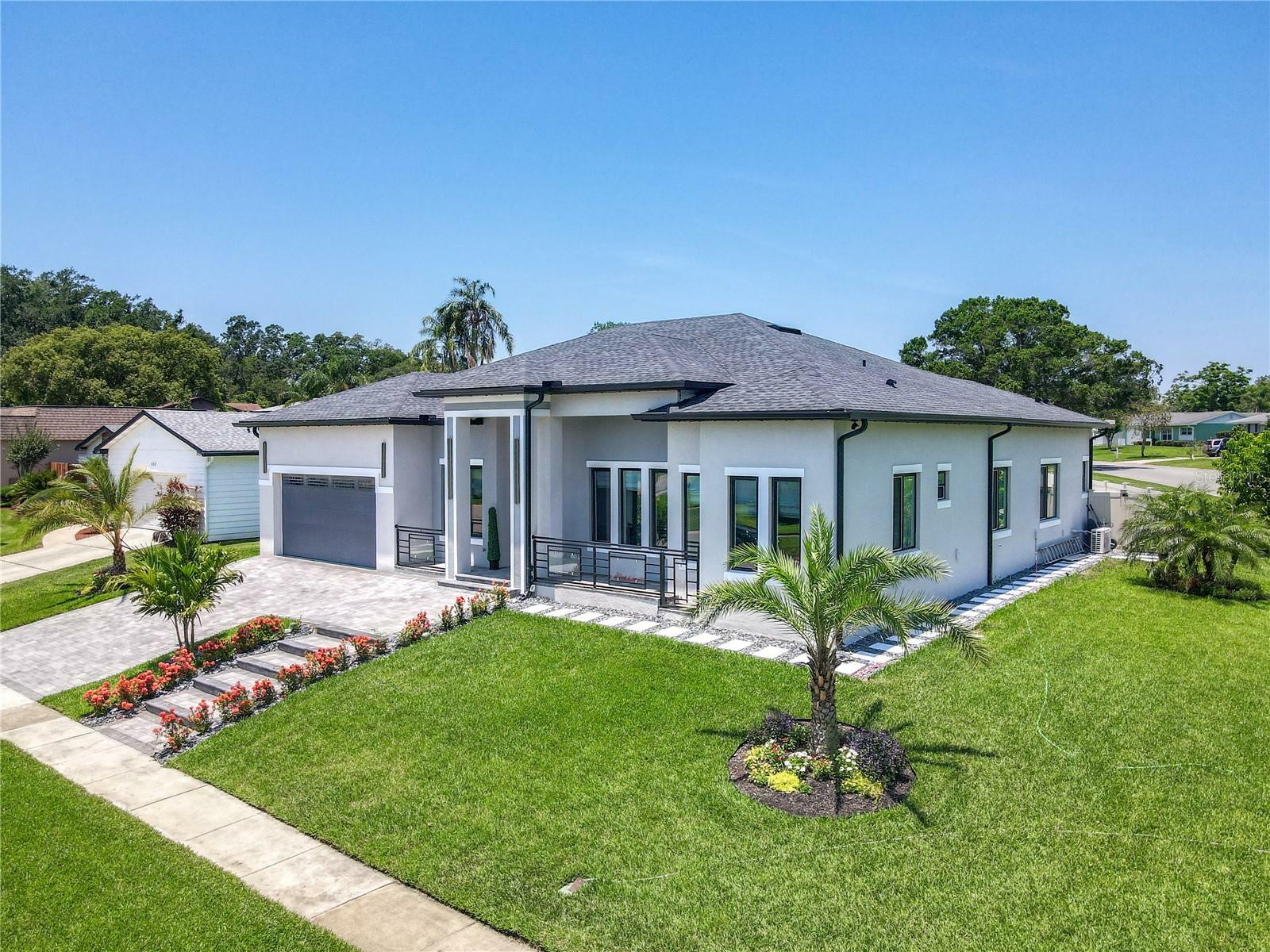 Property Photo: 601 Green Briar Boulevard FL 32714