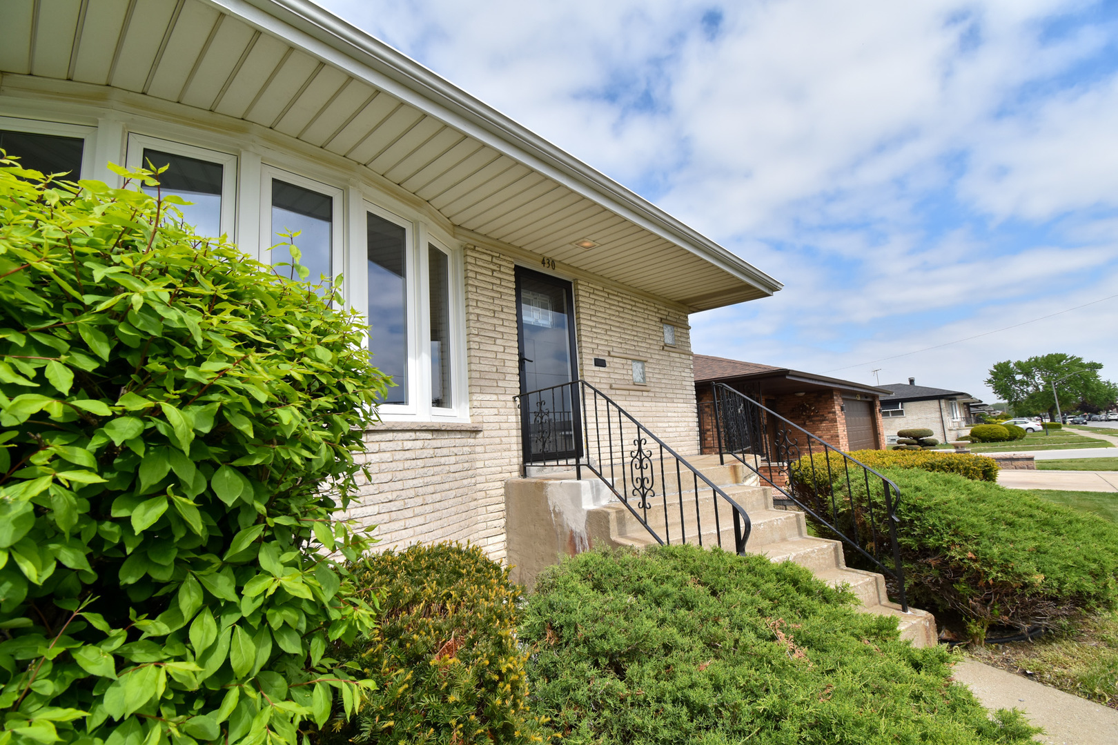 Property Photo: 430 Marquette Avenue IL 60409