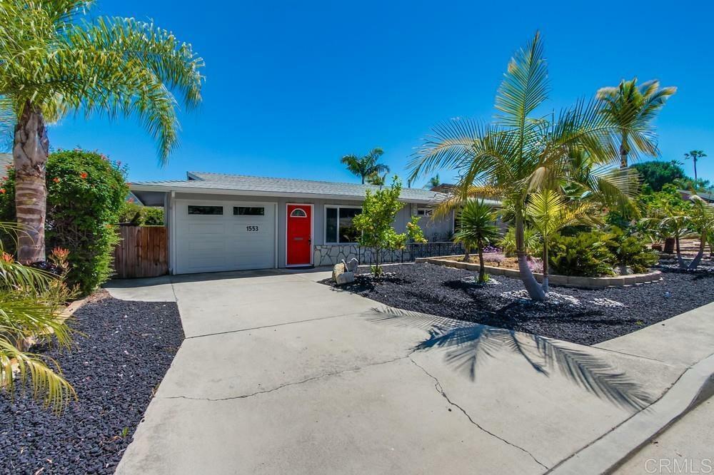 Property Photo:  1553 La Casita Drive  CA 92078 