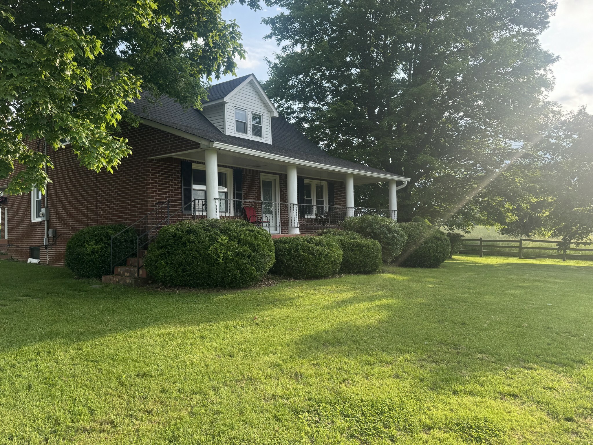 Property Photo: 2274 Indian Mound Rd TN 37191