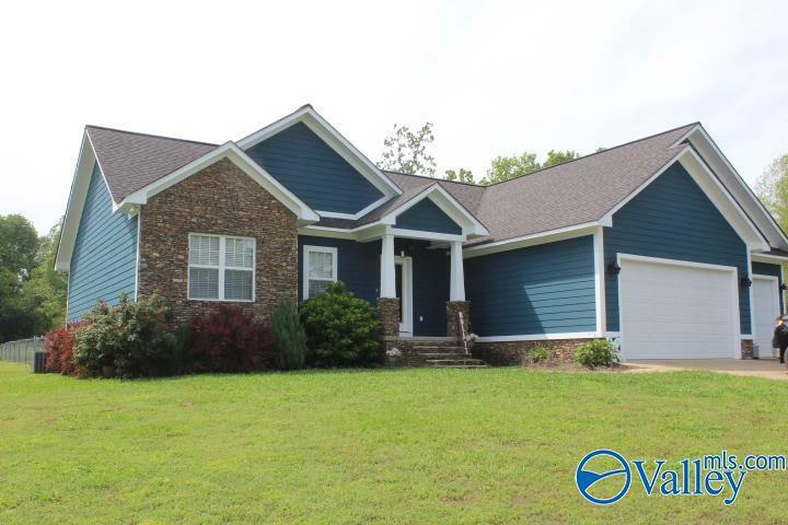 Property Photo: 379 Creek Drive AL 35986