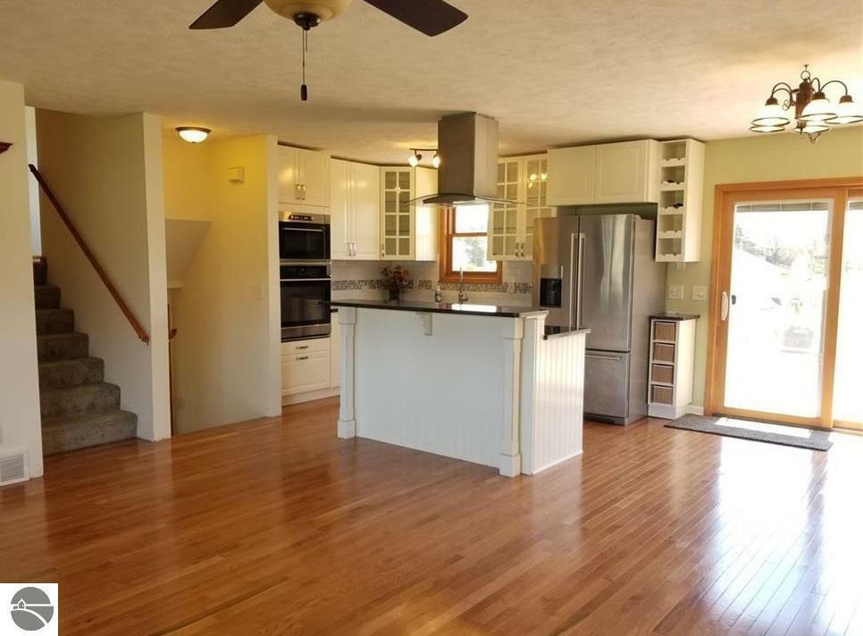 Property Photo:  3881 Paddock Drive  MI 49685 