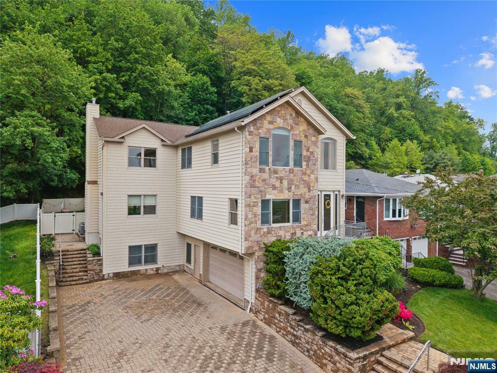 410 Valley Road  Clifton NJ 07013 photo