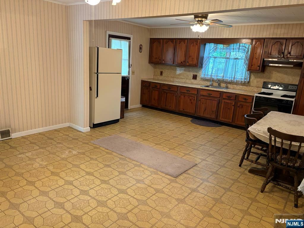 Property Photo: 219 Sanzari Place NJ 07607