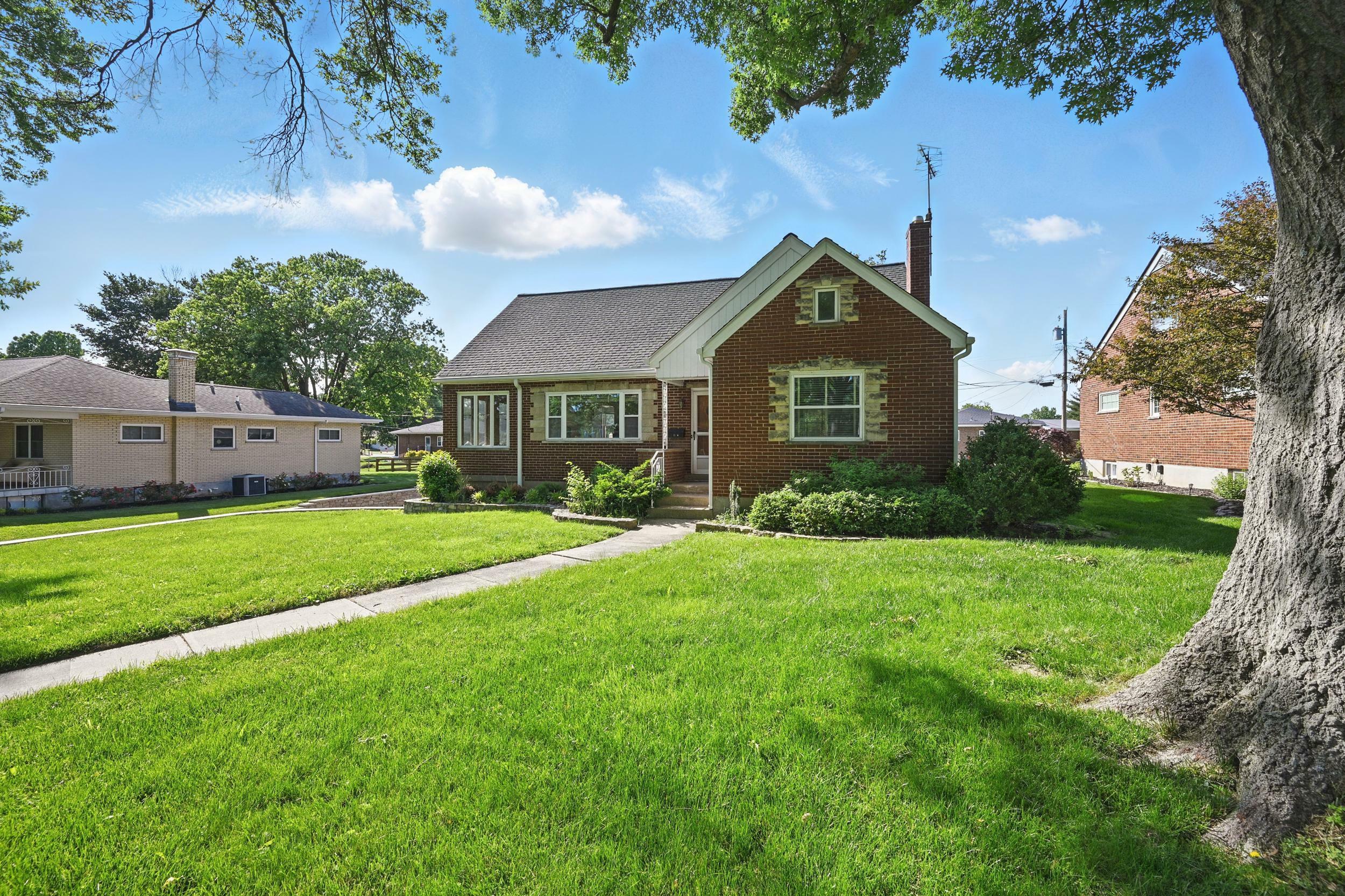 Property Photo: 1586 St Anthony Circle KY 41011