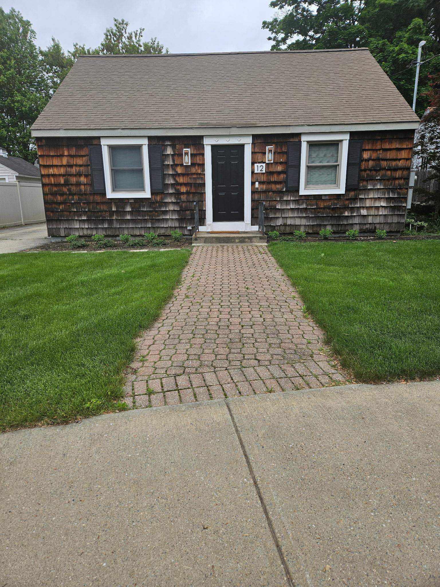 Property Photo: 12 Taylor Street NH 03060