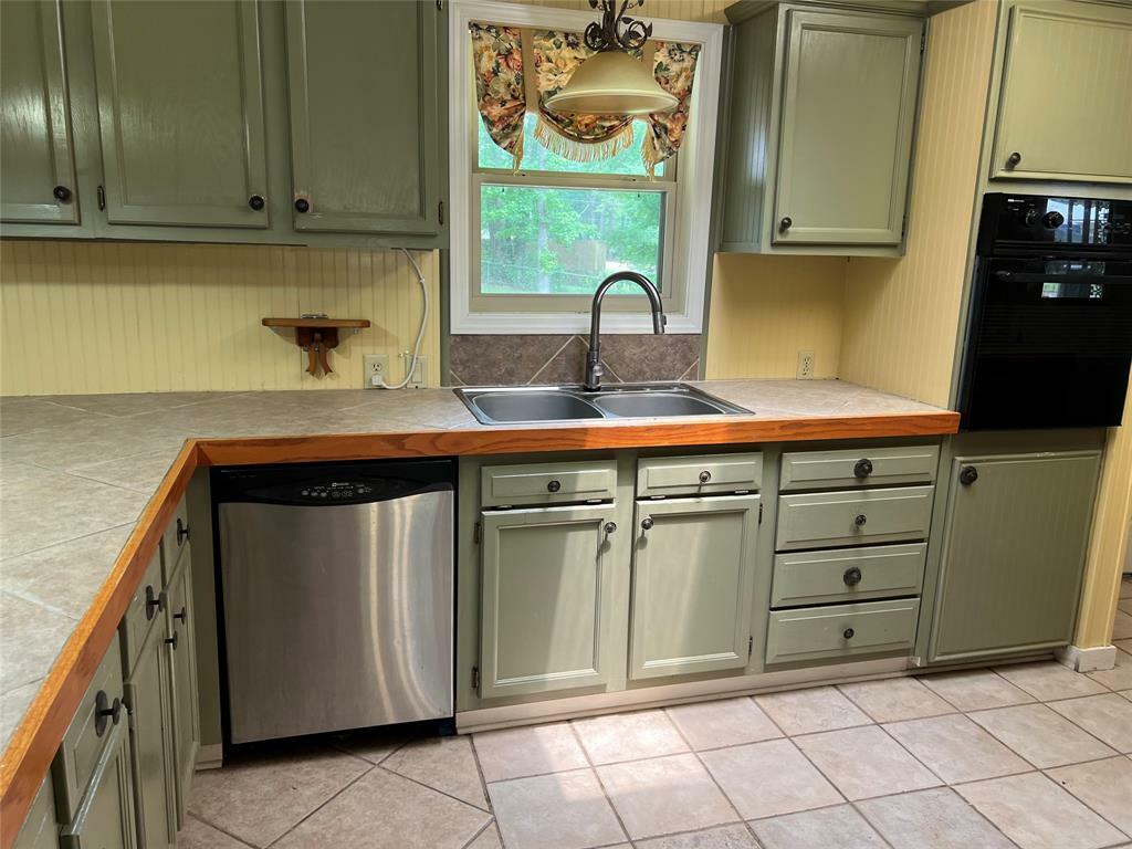 Property Photo: 631 Lawrence Circle LA 71037
