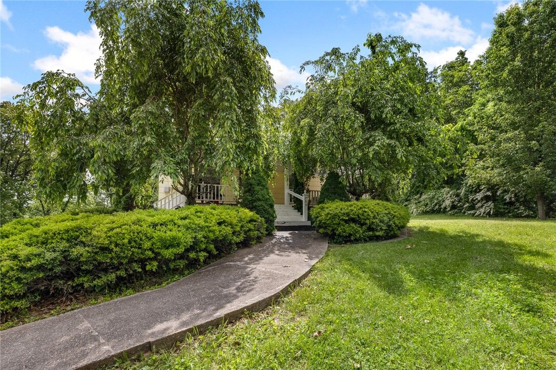 Property Photo:  789 S Union Road  AR 72601 