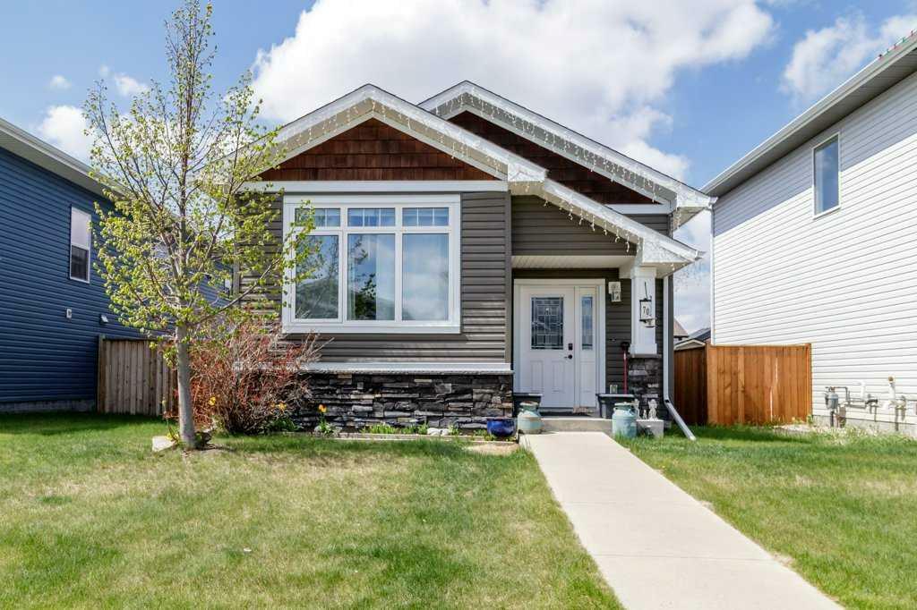 70 Village Crescent  Red Deer AB T4R 0P2 photo