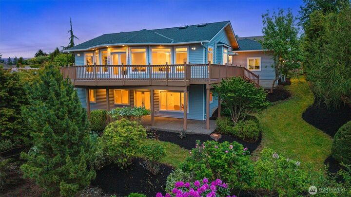 Property Photo: 6714 45th Place NE WA 98270