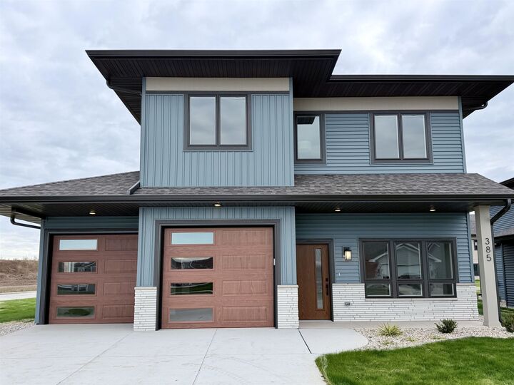 385 N Wilson Street  Kimberly WI 54136 photo