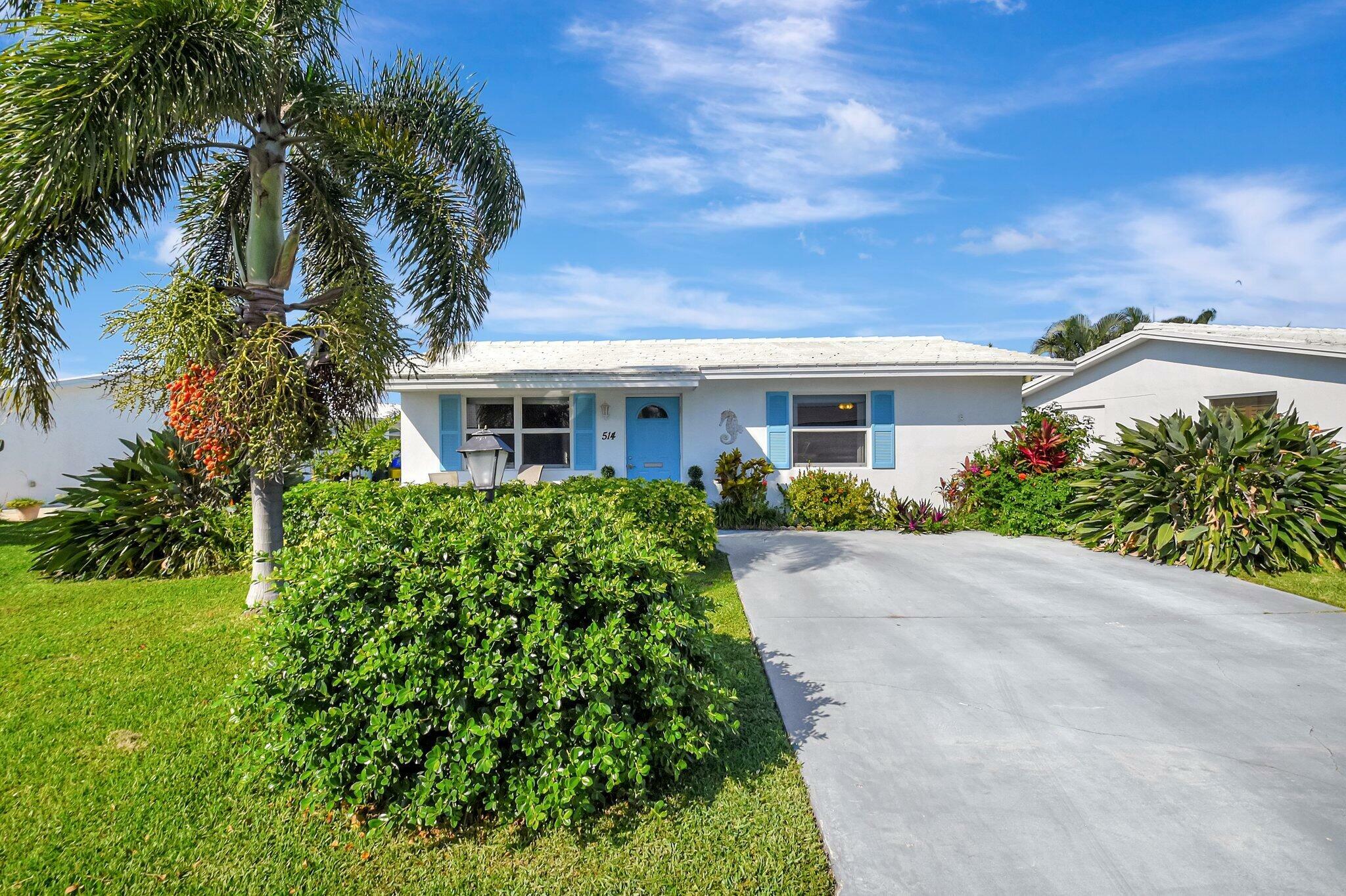 Property Photo: 514 SW 16th Street FL 33426