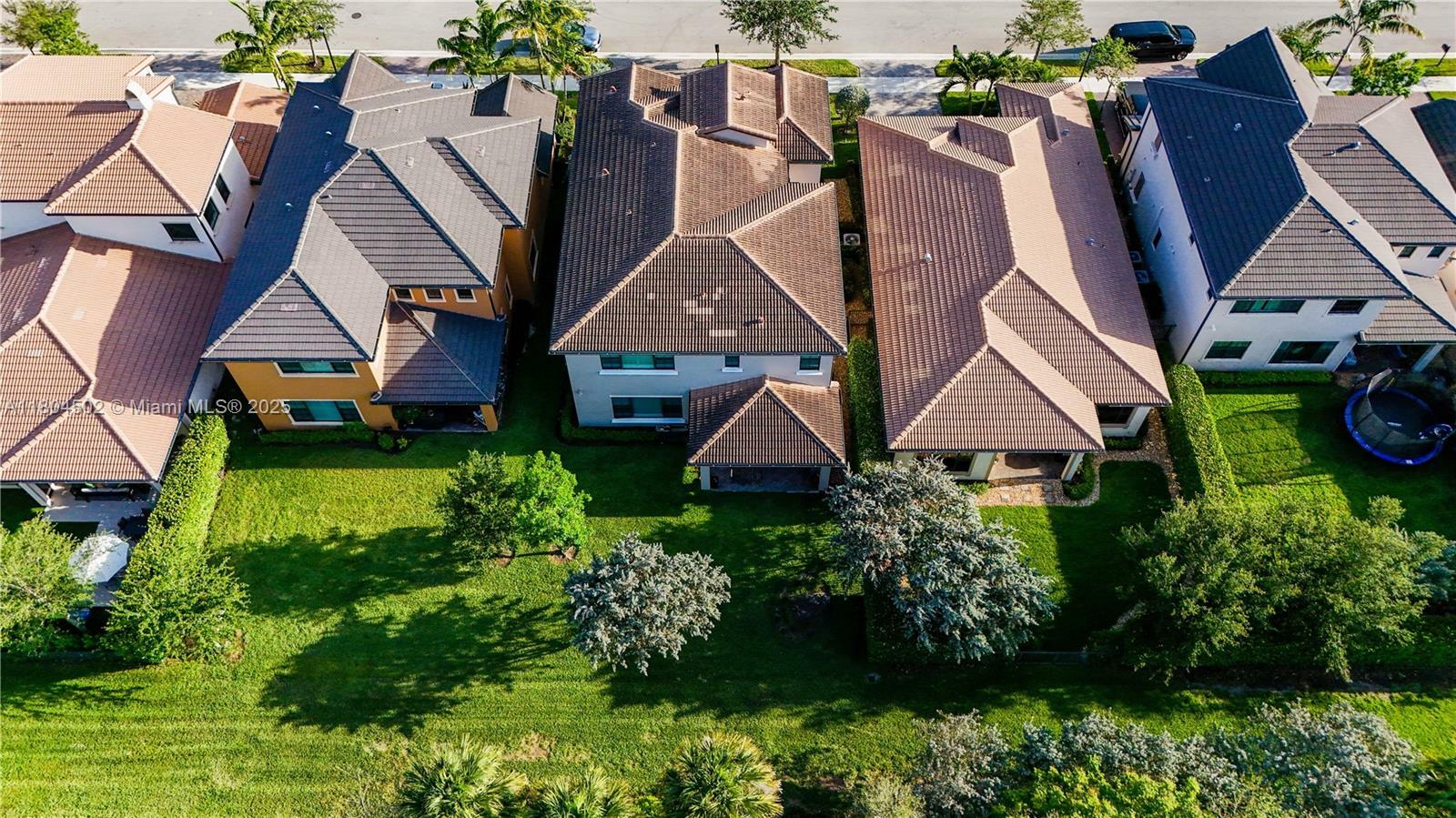 Property Photo:  11073 N Meridian Dr N  FL 33076 