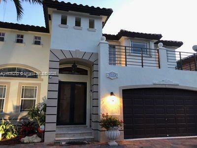 Property Photo: 16354 SW 63rd Ter FL 33193
