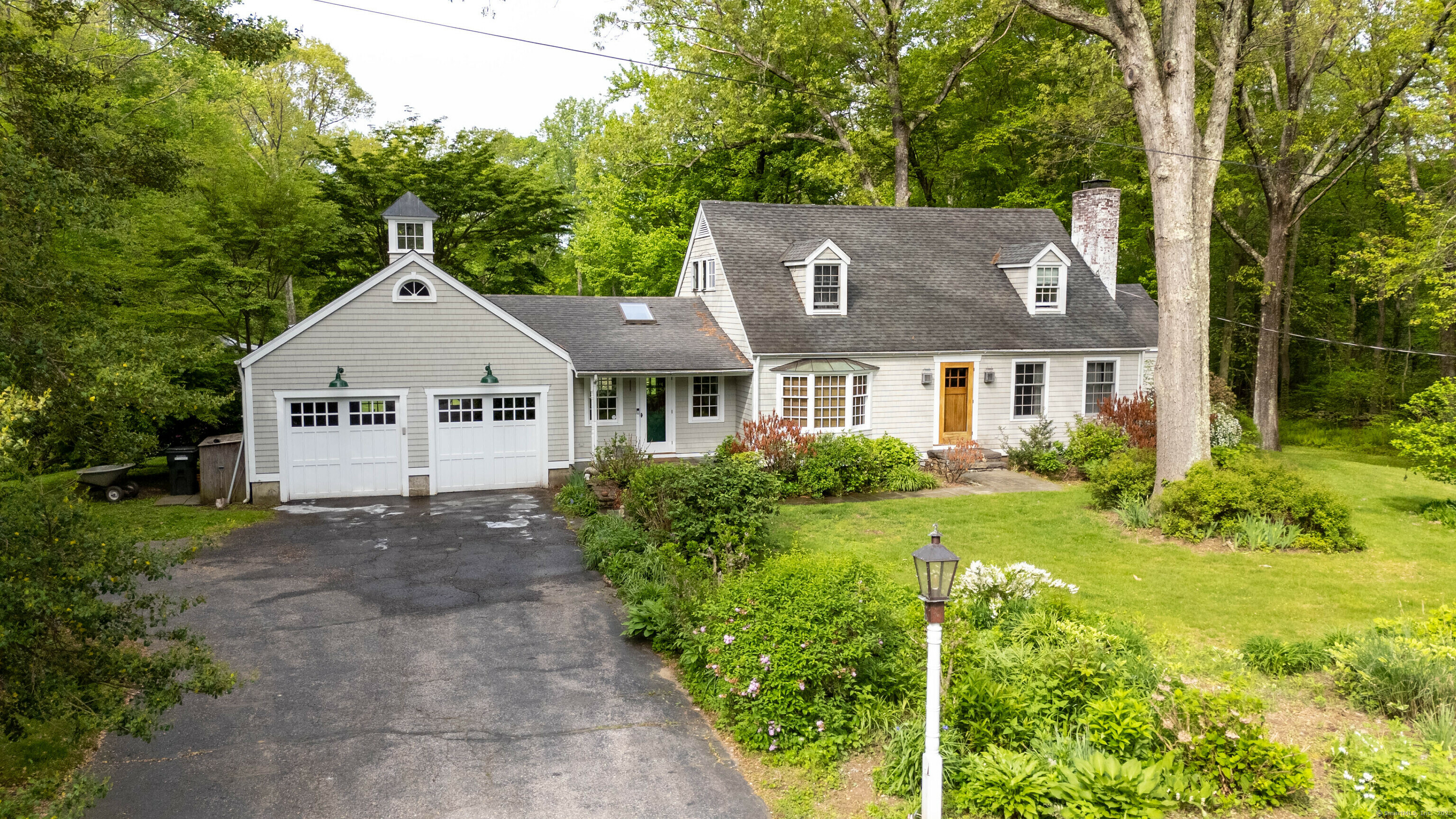 Property Photo: 44 Meadow Ridge Drive CT 06612