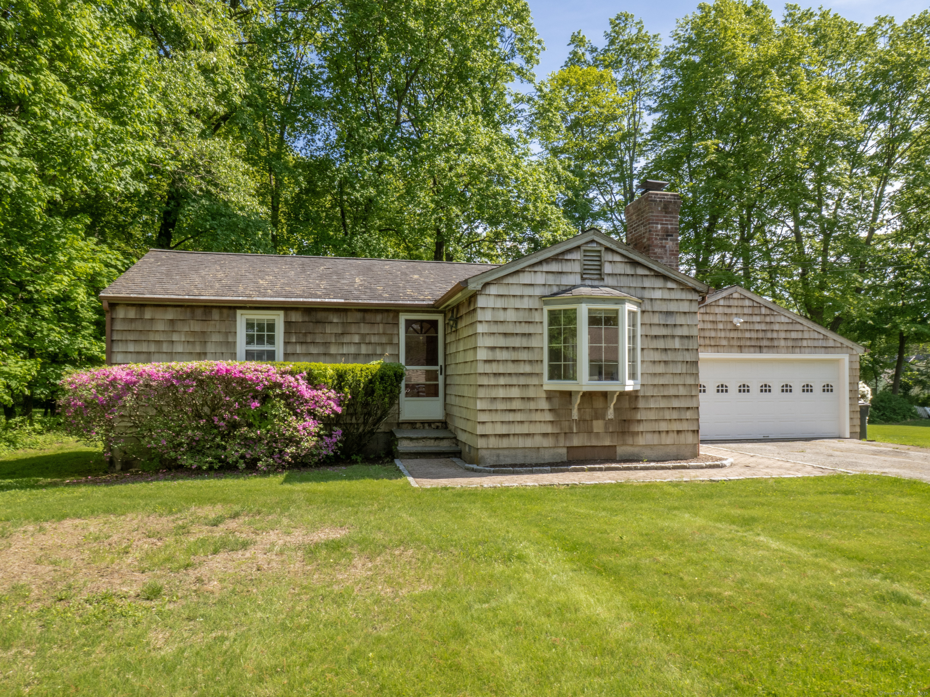 10 Hayes Lane  Ridgefield CT 06877 photo