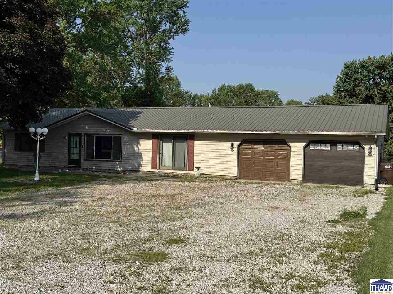 Property Photo: 9815 S Armstrong Place IN 47802