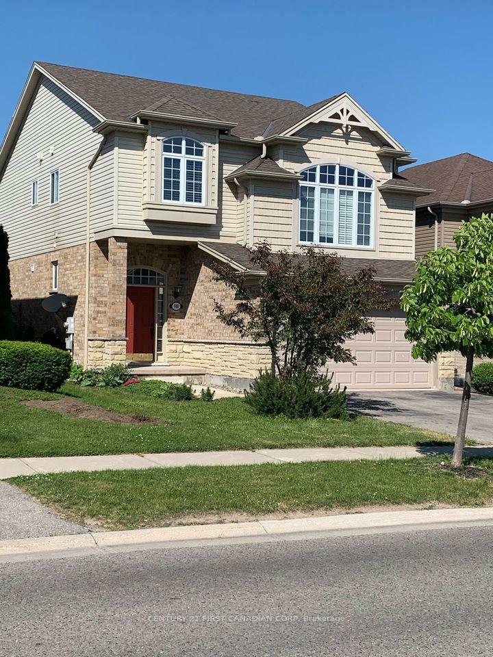 Property Photo: 980 Oakcrossing Road ON N6H 0A7