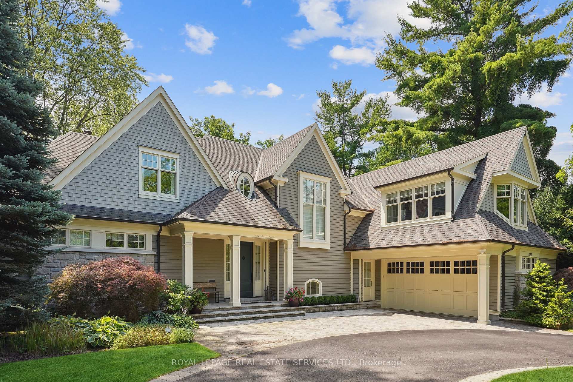 1267 Cumnock Crescent  Oakville ON L6J 2N6 photo