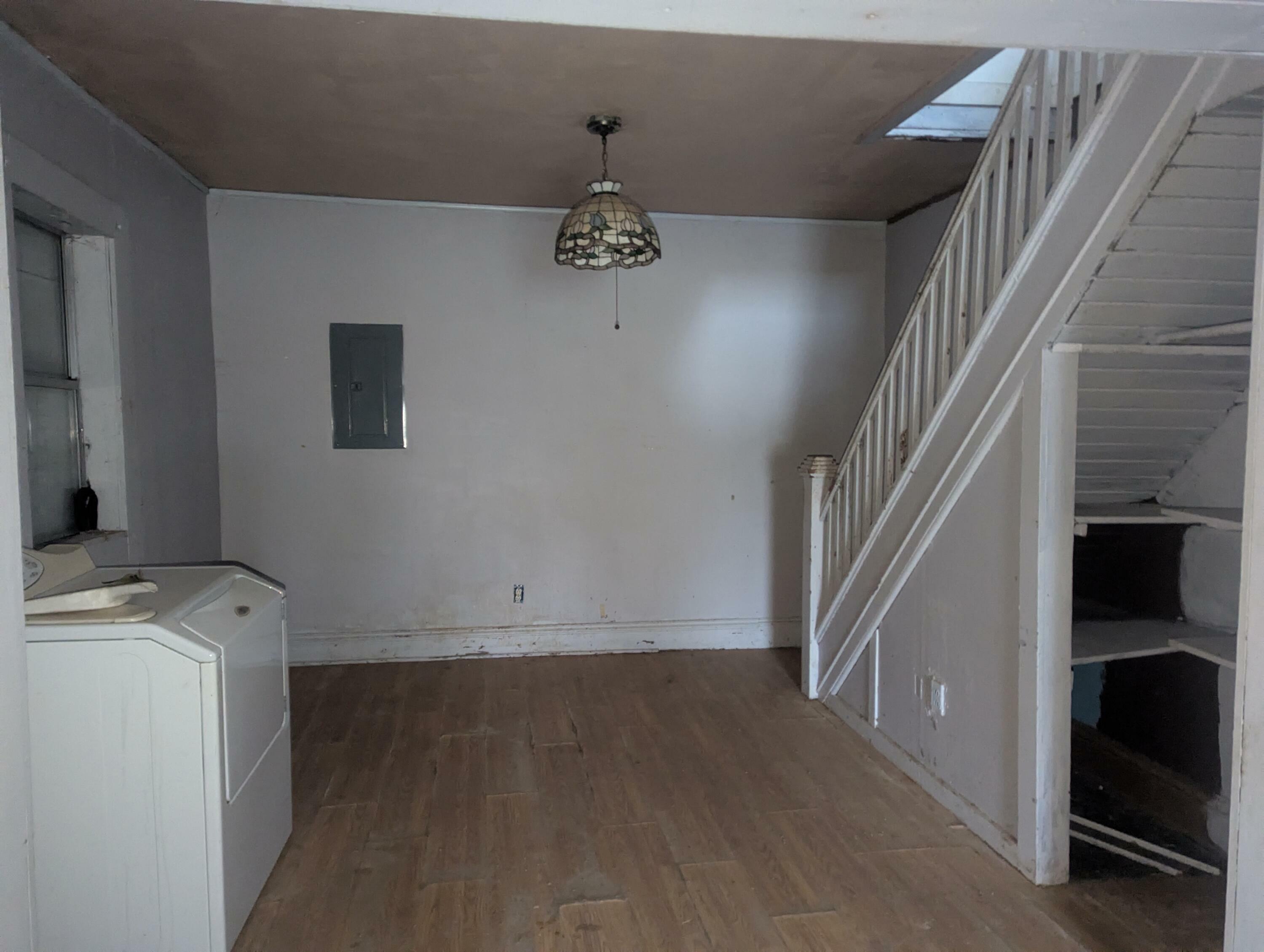 Property Photo: 970 Hillcrest Avenue OH 45504