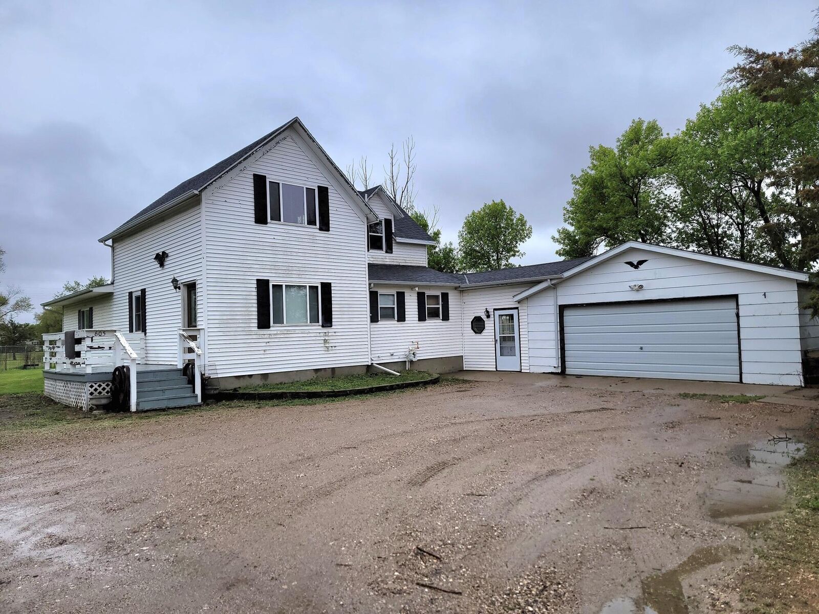Property Photo:  605 SW Buick Drive  SD 57401 
