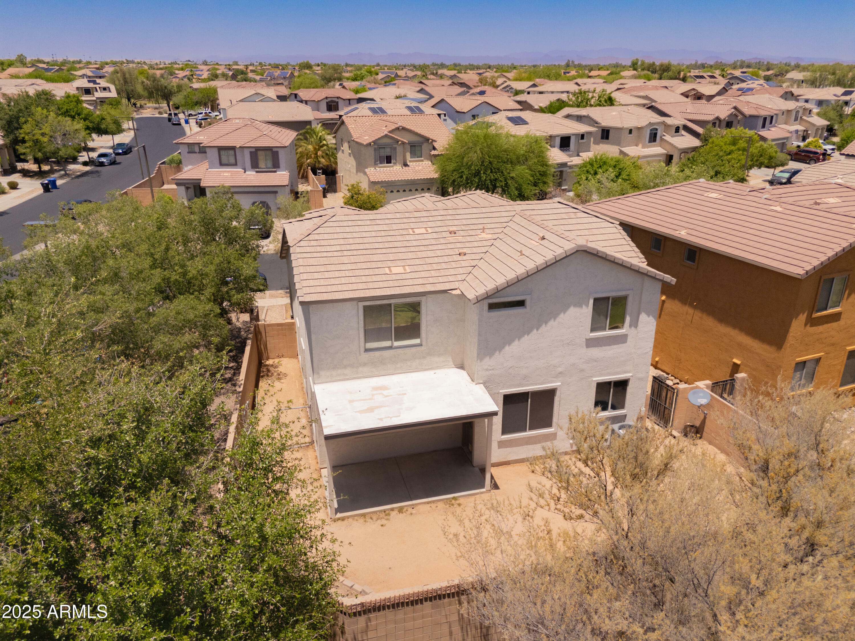 Property Photo: 17433 W Holland Lane AZ 85388