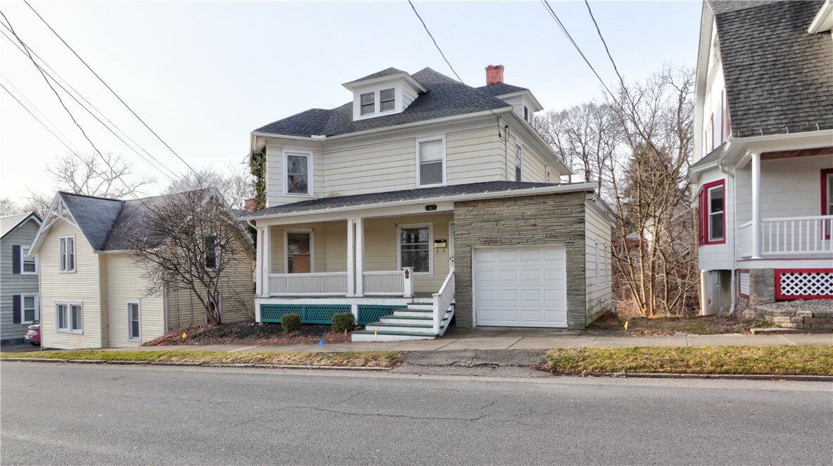 Property Photo:  367 Castle Street  NY 14456 