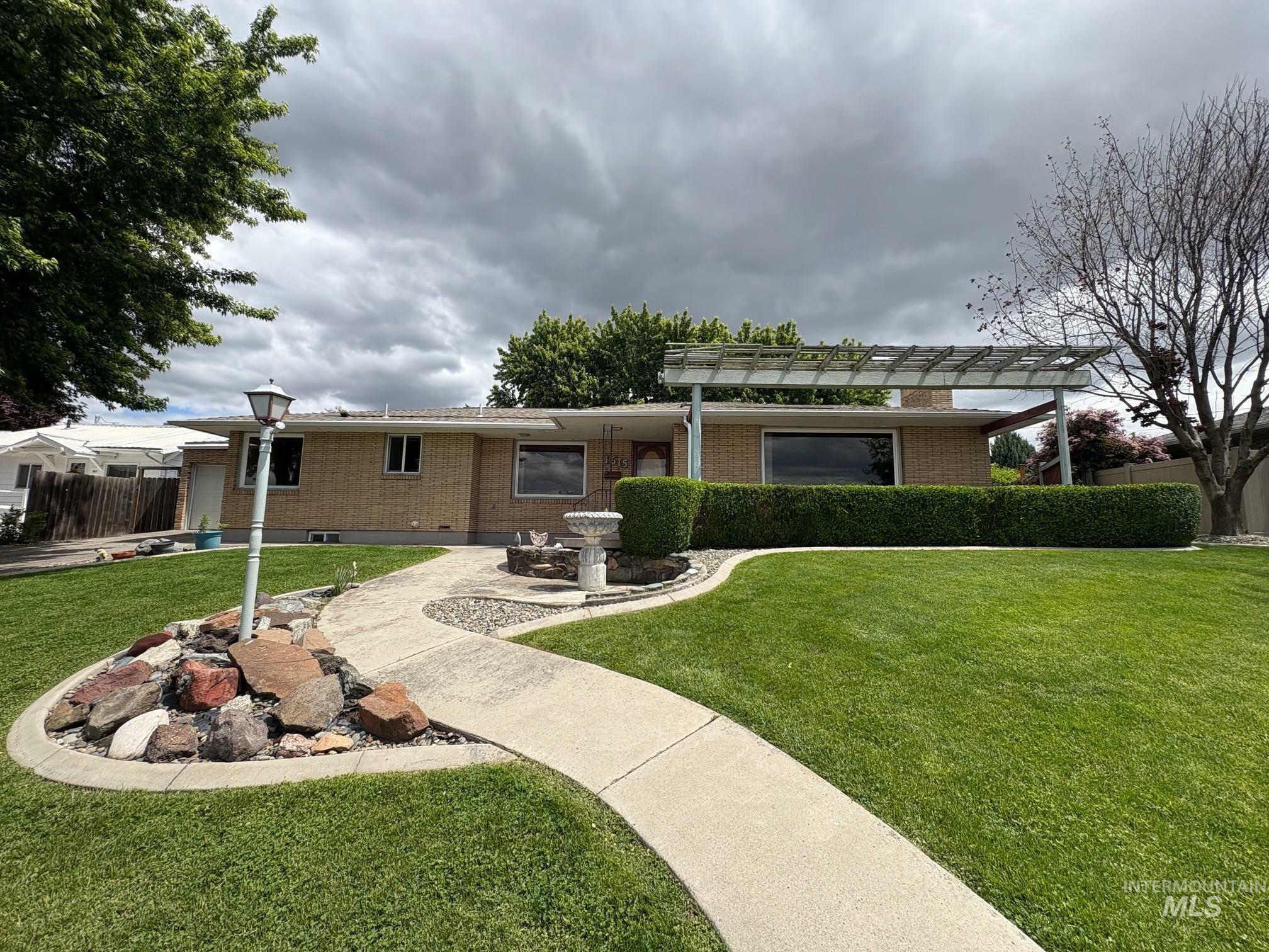 Property Photo: 1615 Prospect Ave ID 83501