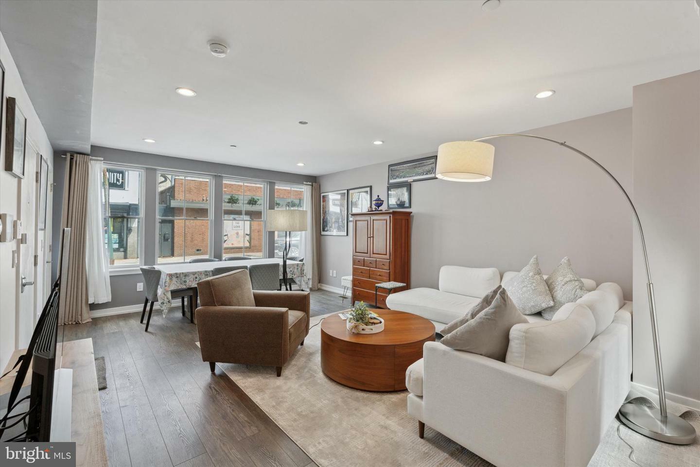 Property Photo: 528 S 5th Street 1F PA 19147