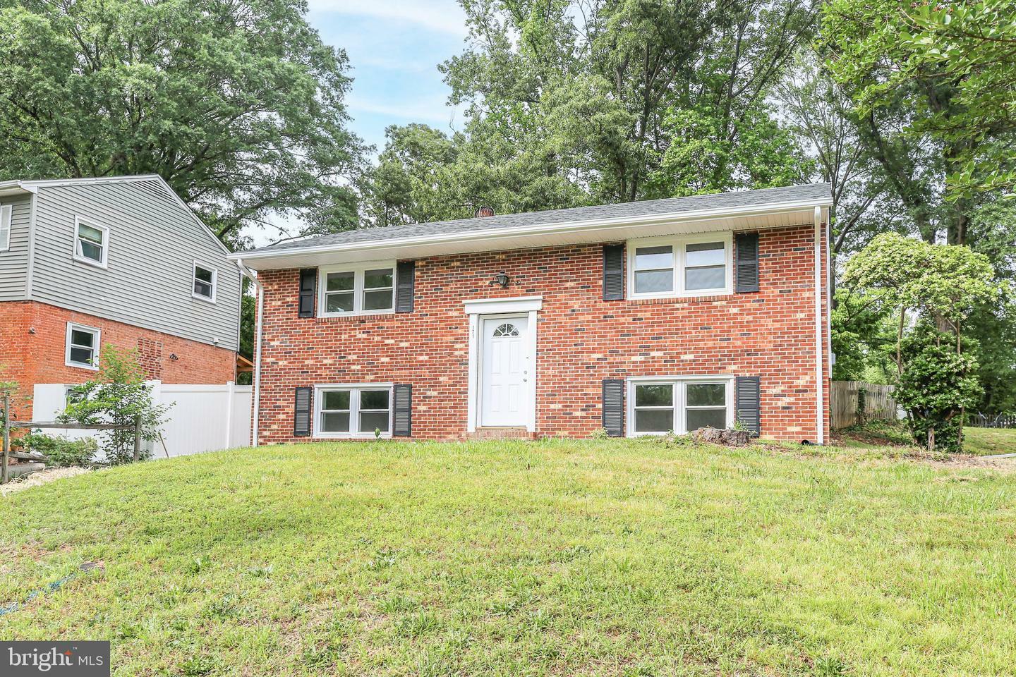 Property Photo:  171 Longstreet Avenue  VA 22401 