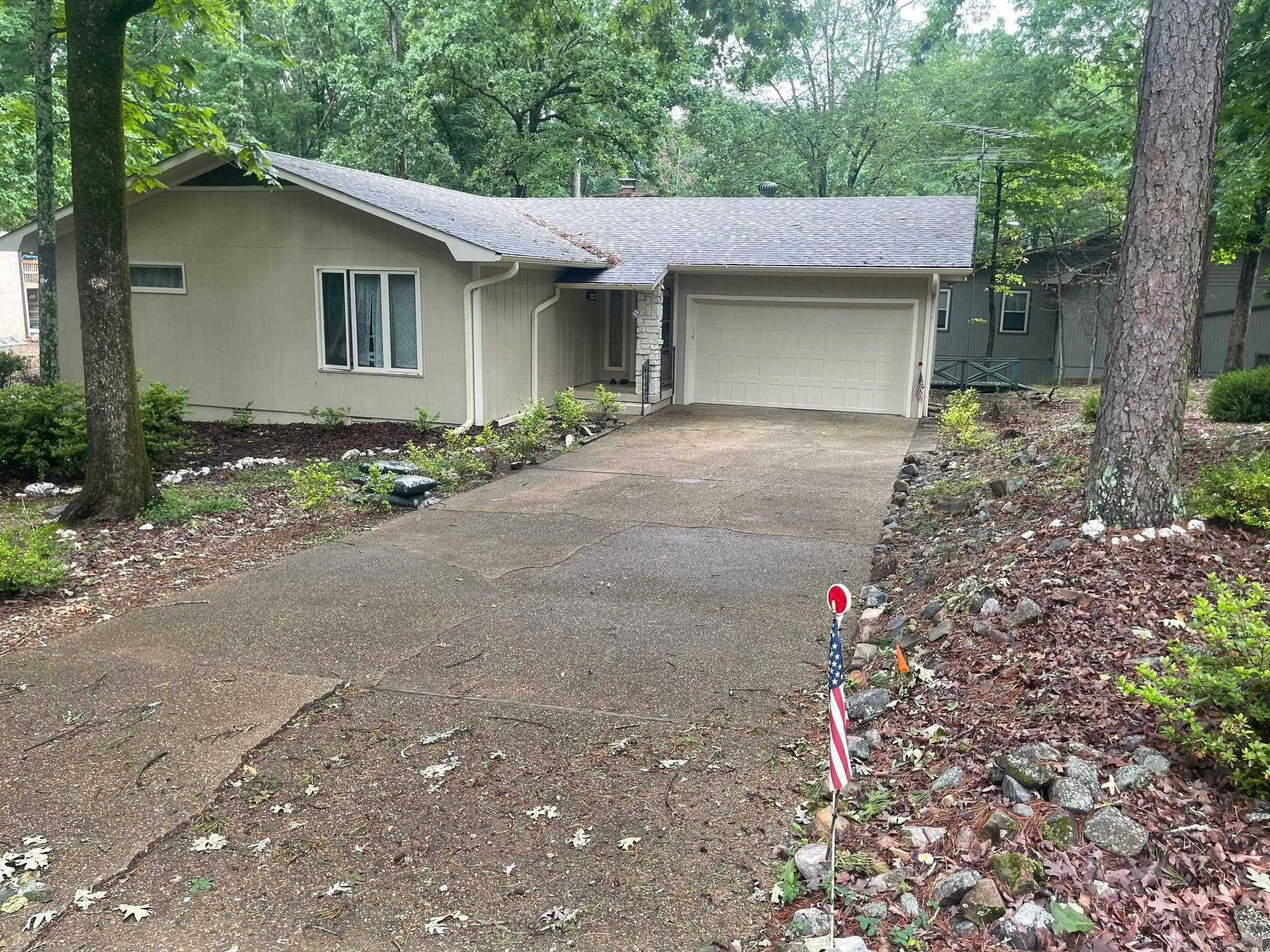 Property Photo:  54 La Granja Circle  AR 71909 