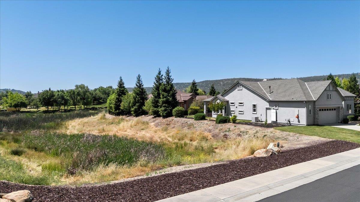 Property Photo: 187 Quail Meadow Lane CA 95228