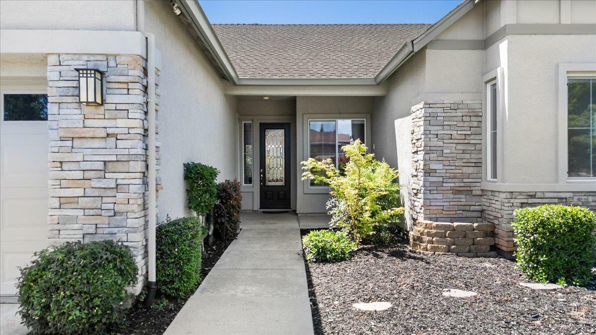 Property Photo: 187 Quail Meadow Lane CA 95228