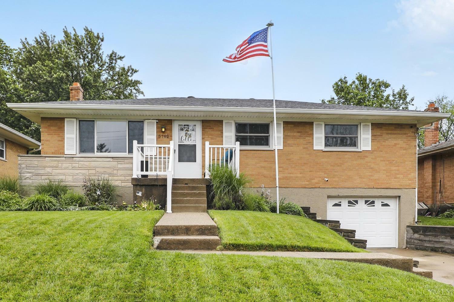5762 Lawrence Road  Cincinnati OH 45248 photo