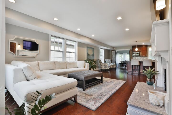 Property Photo: 258 Canyon Drive OH 43214