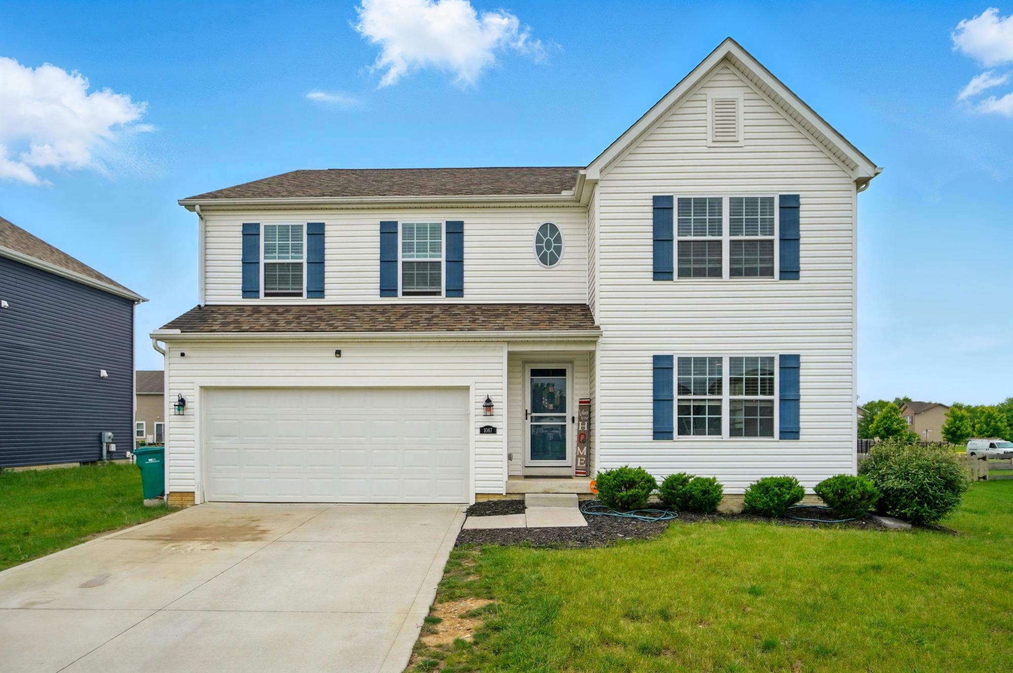 Property Photo:  1087 Ayrshire Drive  OH 43207 