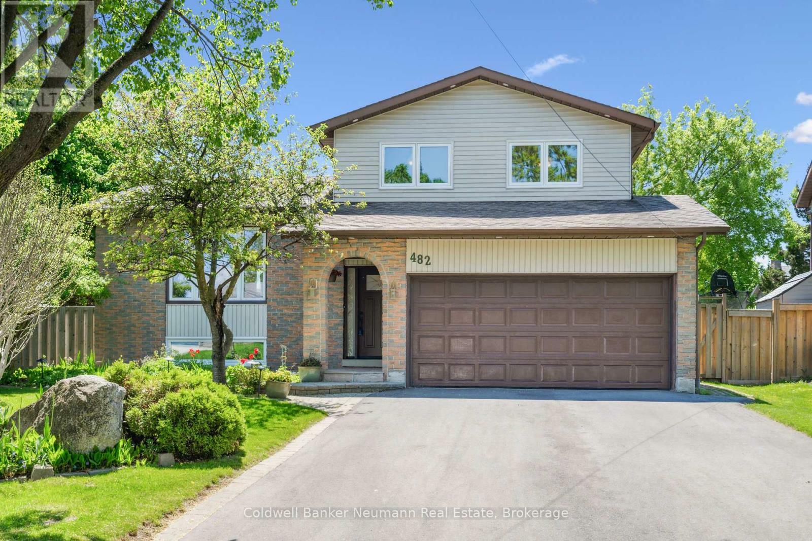 Property Photo: 482 Gowland Crescent ON L9T 4E5