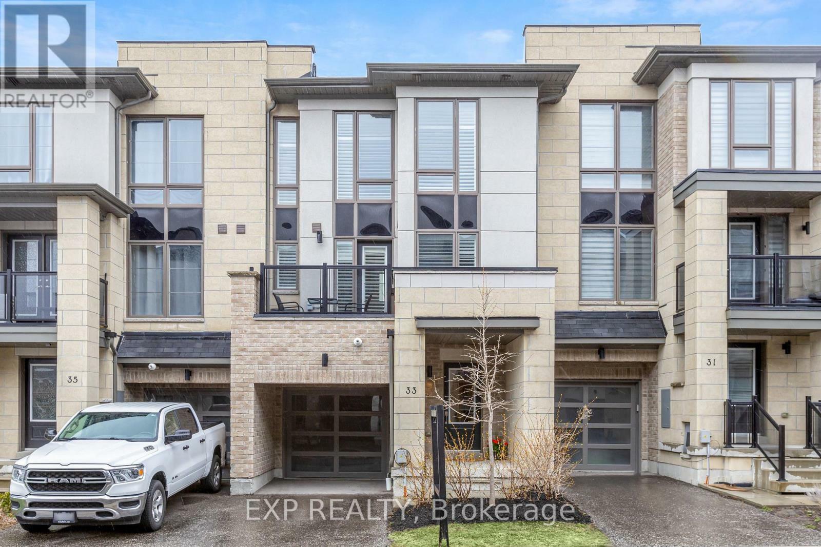 33 Pallock Hill Way  Whitby (Pringle Creek) ON L1R 0N5 photo