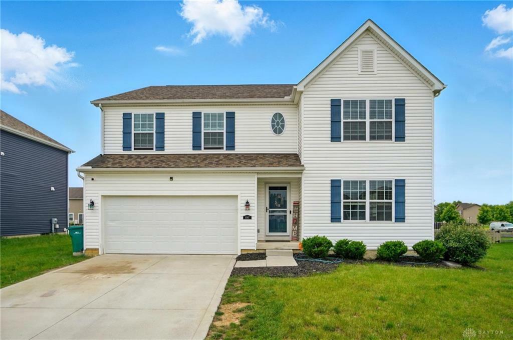 Property Photo: 1087 Ayrshire Drive OH 43207