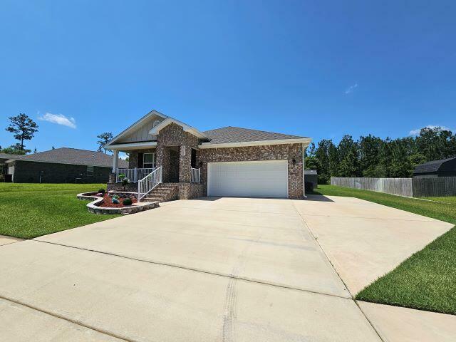 Property Photo: 6408 Arcadia Bluffs Avenue FL 32567