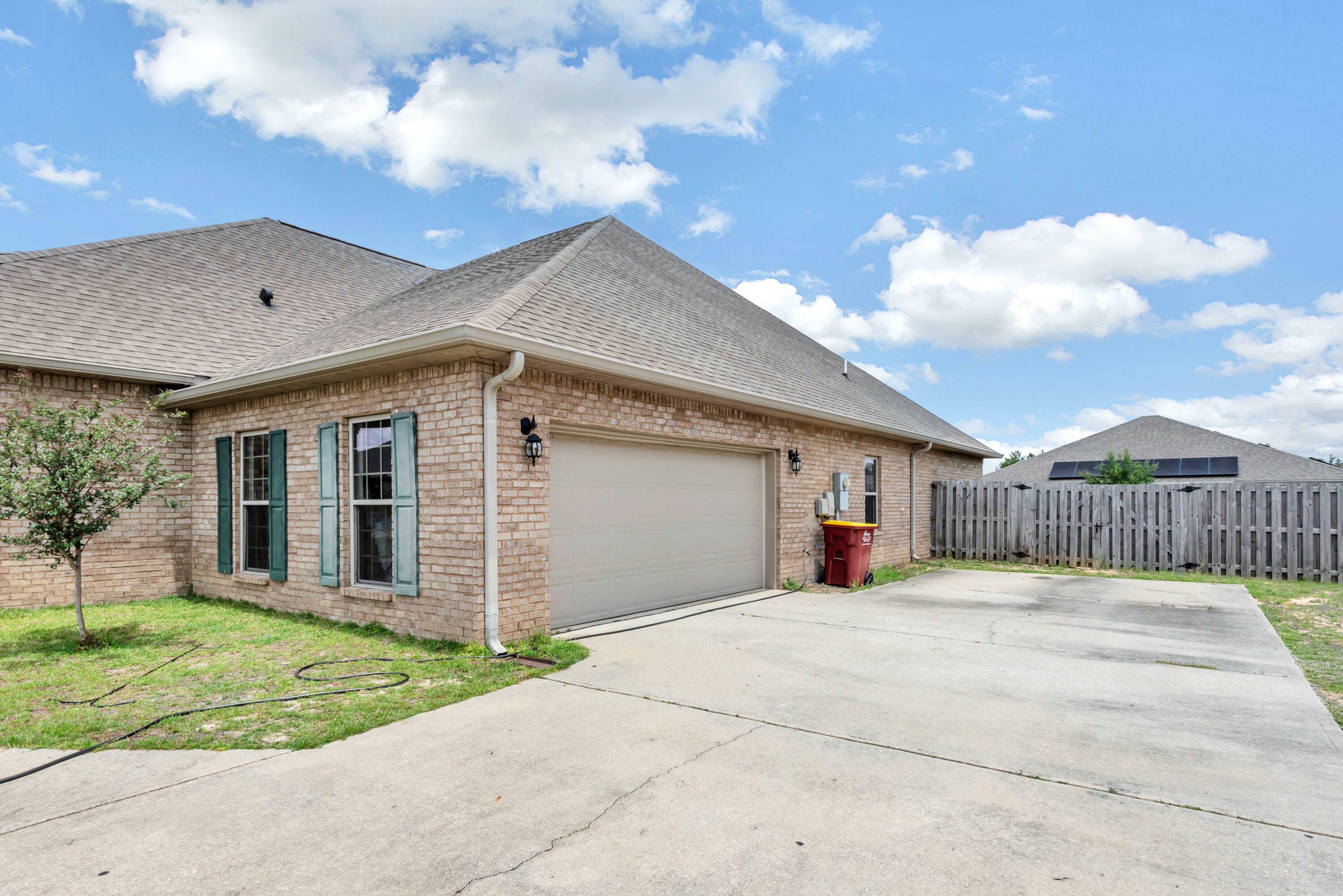 Property Photo: 485 Merganser Way FL 32539