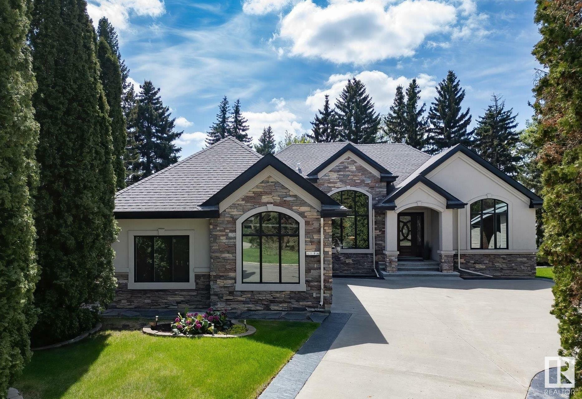 Property Photo: 98 Lancaster Crescent AB T8N 2N8