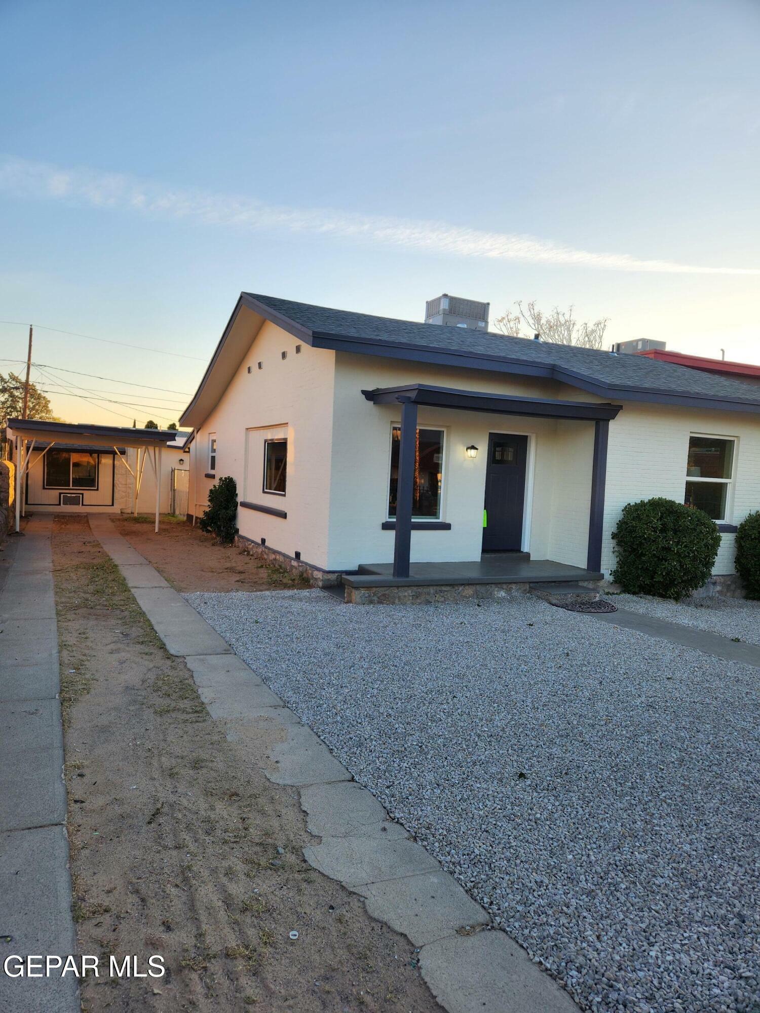 Property Photo: 4122 Cumberland Avenue TX 79903